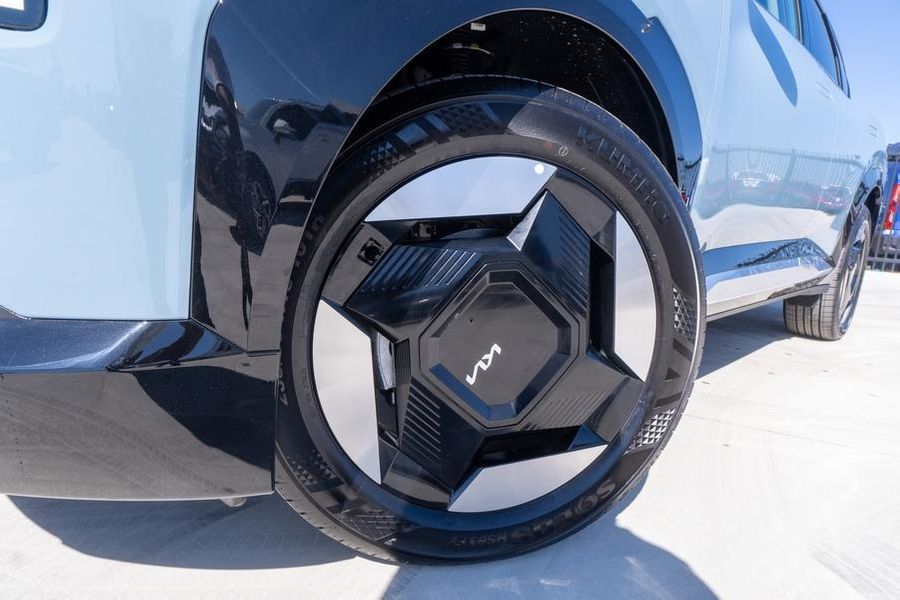 2024 Kia EV5 Earth Auto AWD MY25 Photo 2