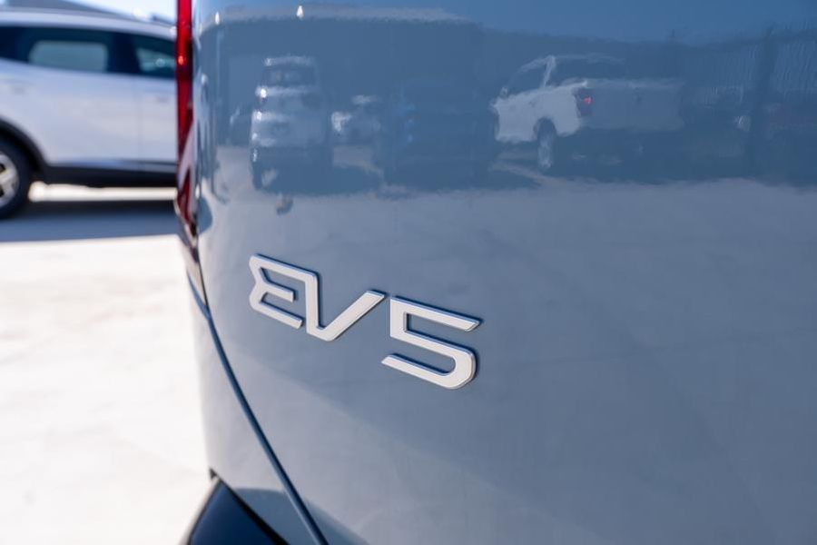 2024 Kia EV5 Earth Auto AWD MY25 Photo 13