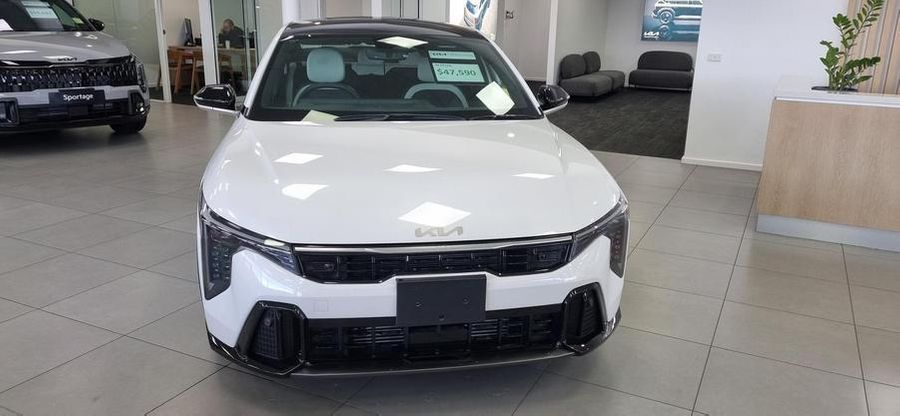 2025 Kia K4 GT-Line Auto MY25 Photo 1