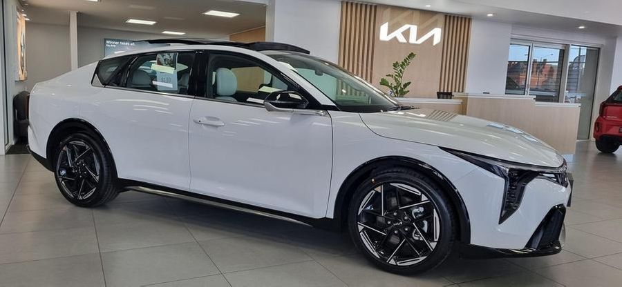 2025 Kia K4 GT-Line Auto MY25 Photo 17