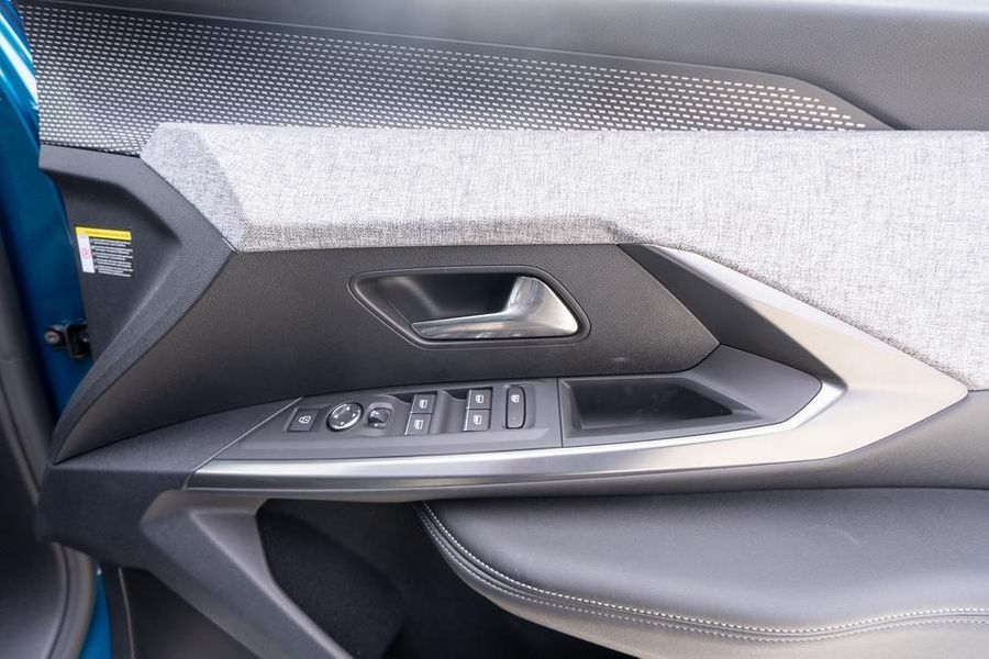 2024 Peugeot 3008 GT Premium Hybrid Auto MY25 Photo 19