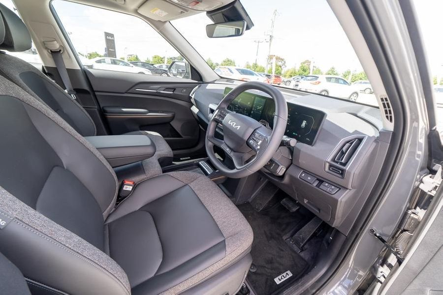 2024 Kia EV5 Air Standard Range Auto MY25 Photo 13