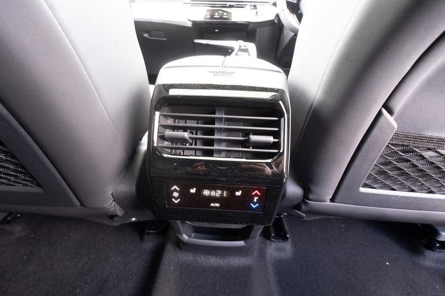2025 Peugeot 5008 GT Premium Hybrid Auto MY25 Photo 19