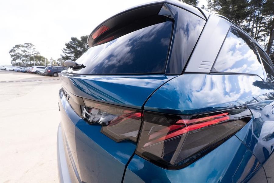 2025 Peugeot 5008 GT Premium Hybrid Auto MY25 Photo 11