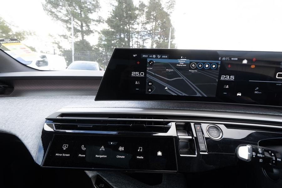 2025 Peugeot 5008 GT Premium Hybrid Auto MY25 Photo 30