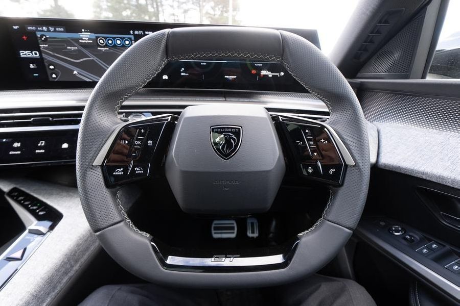 2025 Peugeot 5008 GT Premium Hybrid Auto MY25 Photo 26