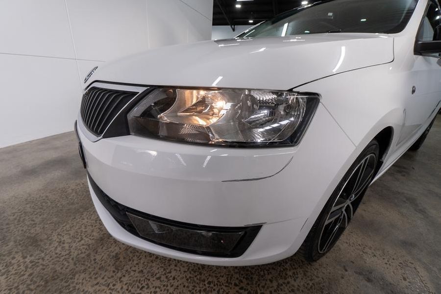 2015 SKODA Rapid Auto MY16 Photo 8