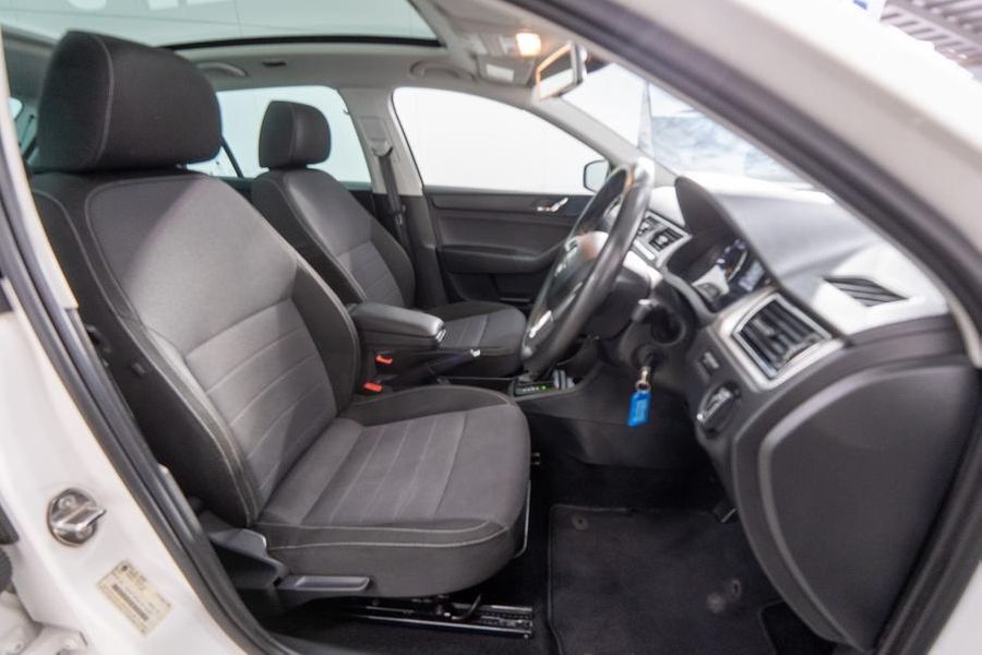 2015 SKODA Rapid Auto MY16 Photo 13