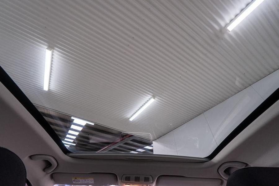 2015 SKODA Rapid Auto MY16 Photo 17