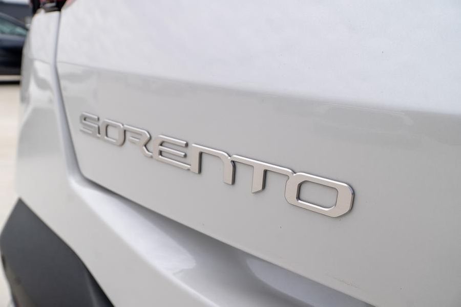 2025 Kia Sorento Sport+ Auto AWD MY25 Photo 13