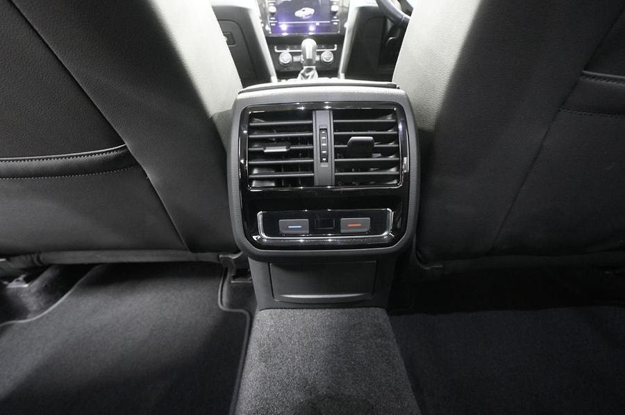 2020 Volkswagen Passat 140TSI Business B8 Auto MY20 Photo 26