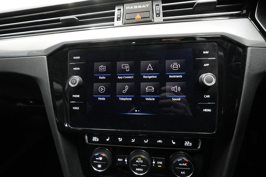 2020 Volkswagen Passat 140TSI Business B8 Auto MY20 Photo 19