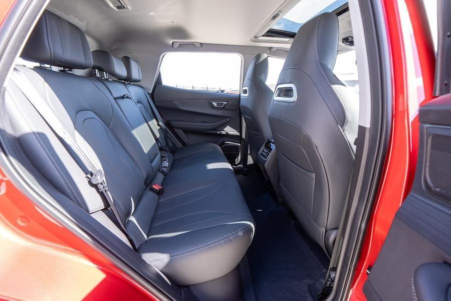 2025 Chery Tiggo 4 Hybrid Ultimate Auto 2WD MY26 Photo 18