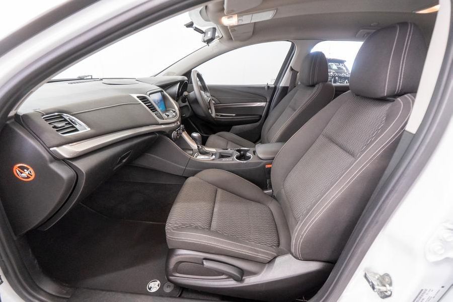 2017 Holden Commodore Evoke VF Series II Auto MY17 Photo 19