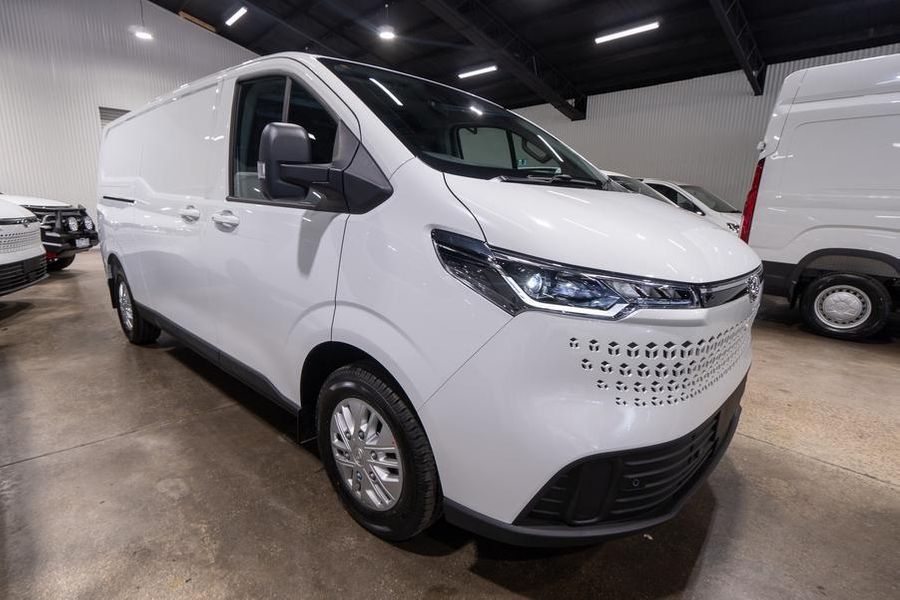 2024 LDV Deliver 7 LWB Auto Photo 2