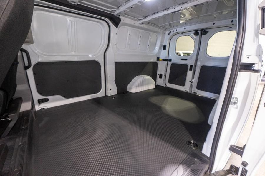2024 LDV Deliver 7 LWB Auto Photo 26