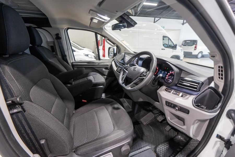 2024 LDV Deliver 7 LWB Auto Photo 14
