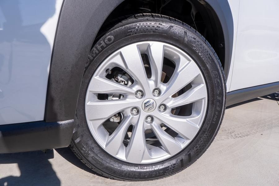 2023 Suzuki S-Cross GL+ Auto 4WD Photo 4