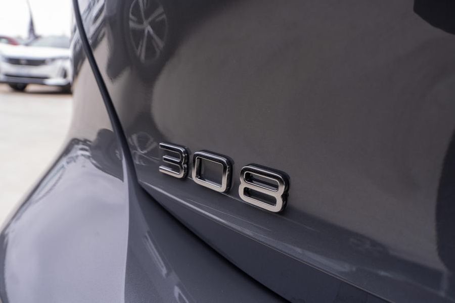 2025 Peugeot 308 GT Hybrid Auto MY25 Photo 12