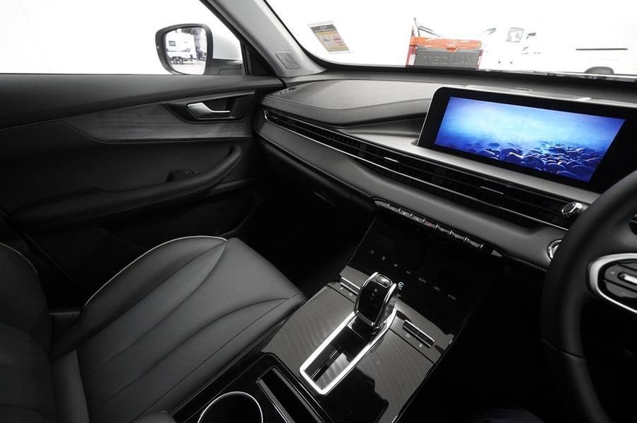 2025 Chery Tiggo 4 Hybrid Ultimate Auto 2WD MY26 Photo 16