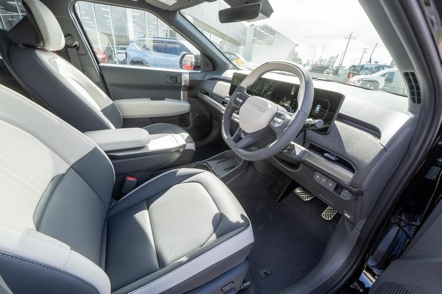 2025 Kia EV3 GT-Line Long Range Auto 2WD MY25 Photo 14