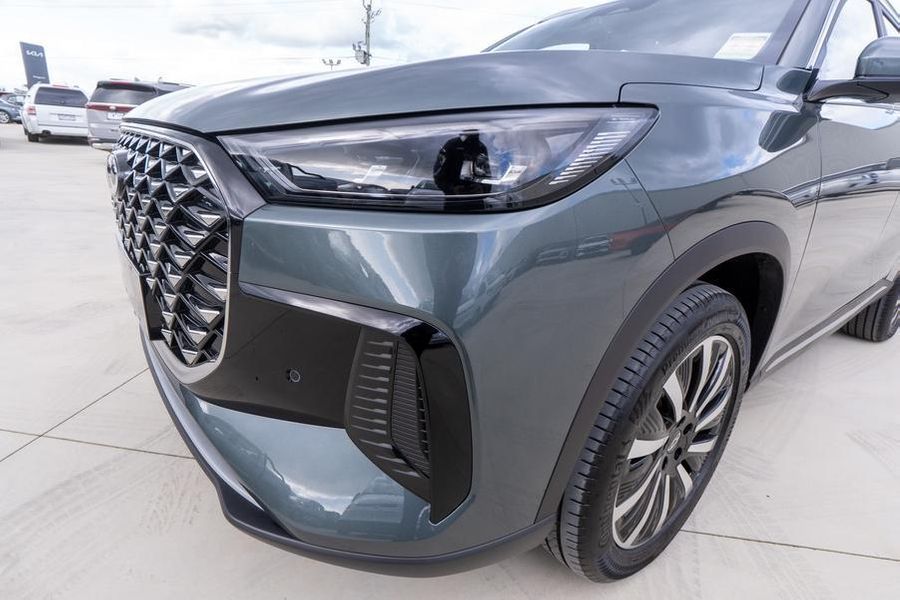 2025 Chery Tiggo 8 Super Hybrid Urban Auto MY26 Photo 10