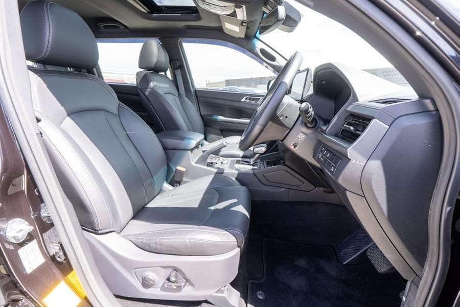 2023 SsangYong Musso Ultimate Luxury Auto 4x4 MY24 Photo 19