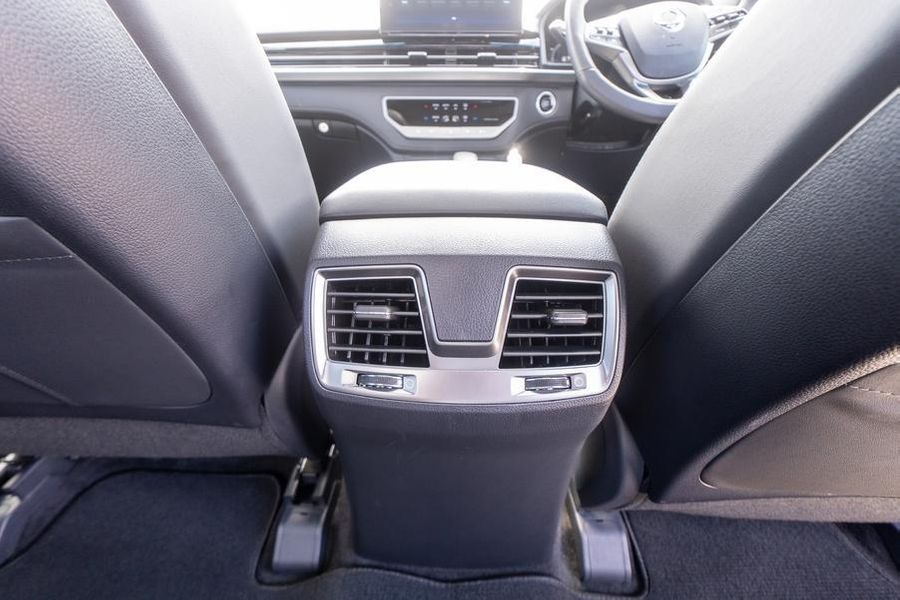 2023 SsangYong Musso Ultimate Luxury Auto 4x4 MY24 Photo 23