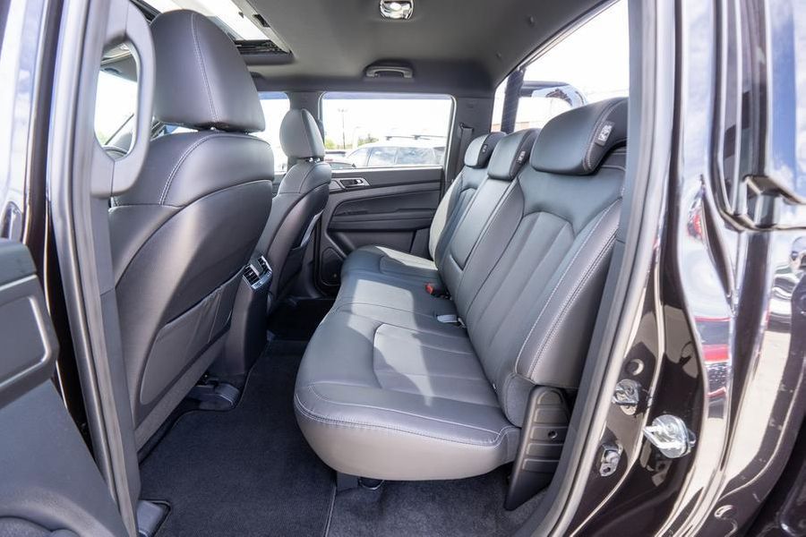 2023 SsangYong Musso Ultimate Luxury Auto 4x4 MY24 Photo 26