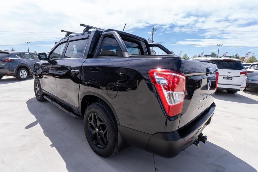 2023 SsangYong Musso Ultimate Luxury Auto 4x4 MY24 Photo 5