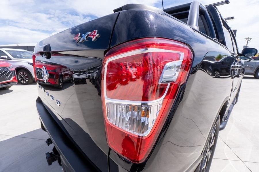 2023 SsangYong Musso Ultimate Luxury Auto 4x4 MY24 Photo 13