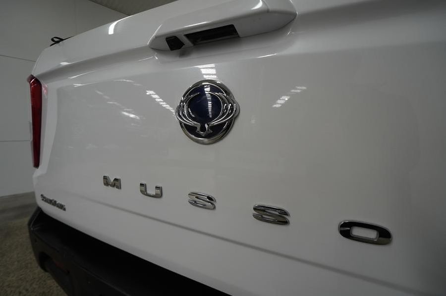 2022 SsangYong Musso ELX Auto 4x4 MY22 Photo 9