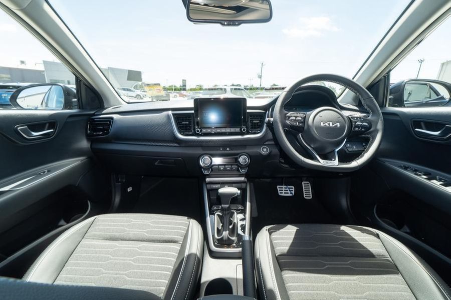 2025 Kia Stonic GT-Line Auto FWD MY25 Photo 18