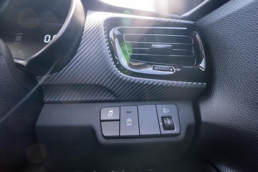 2025 Kia Stonic GT-Line Auto FWD MY25 Photo 30