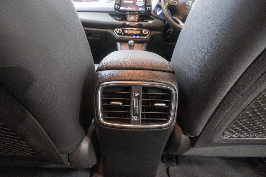 2021 Hyundai i30 Active Auto MY22 Photo 16