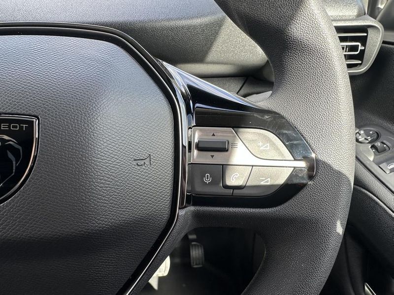 2024 Peugeot Partner Premium LWB Auto MY25 Photo 15