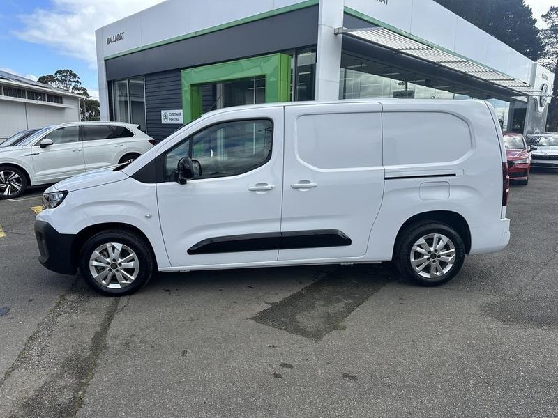 2024 Peugeot Partner Premium LWB Auto MY25 Photo 4