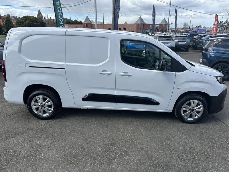 2024 Peugeot Partner Premium LWB Auto MY25 Photo 8
