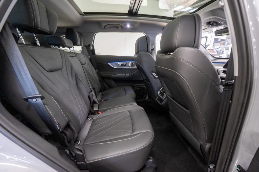 2025 Chery Tiggo 8 Pro Max Ultimate AWD Auto AWD MY24 Photo 18