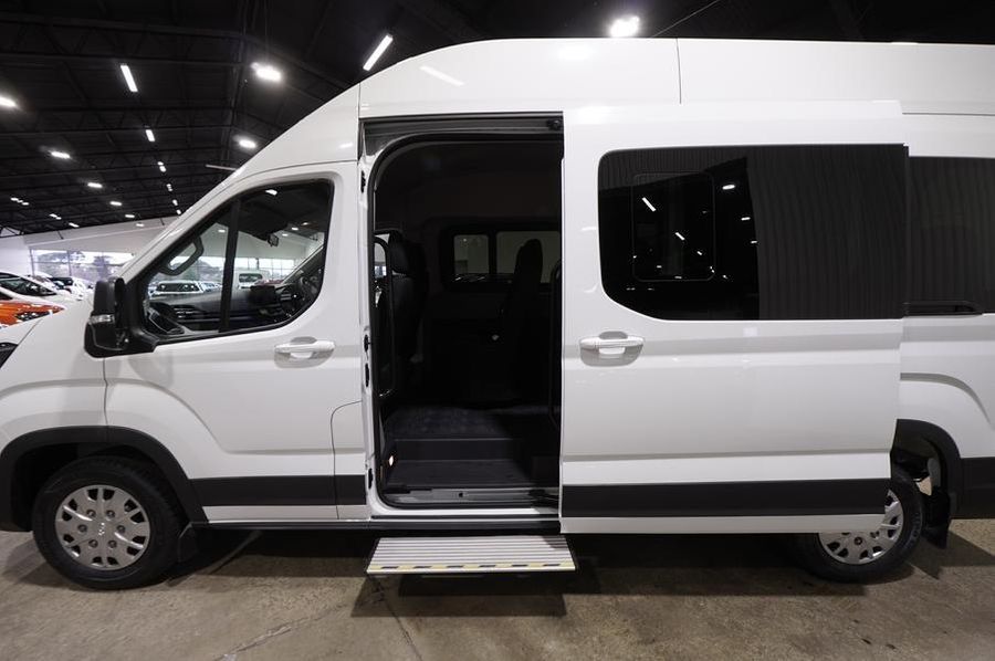 2025 LDV Deliver 9 LWB Auto MY24 Photo 32