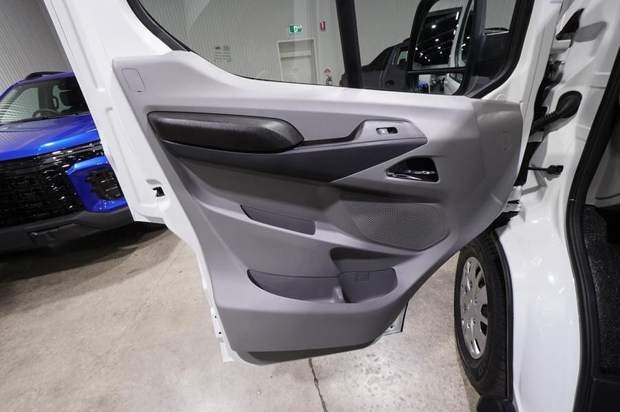 2025 LDV Deliver 9 LWB Auto MY24 Photo 30