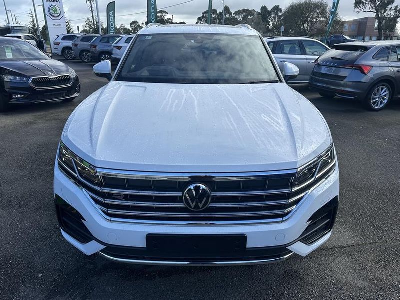 2022 Volkswagen Touareg 210TDI R-Line CR Auto 4MOTION MY23 Photo 2