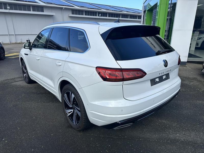 2022 Volkswagen Touareg 210TDI R-Line CR Auto 4MOTION MY23 Photo 6