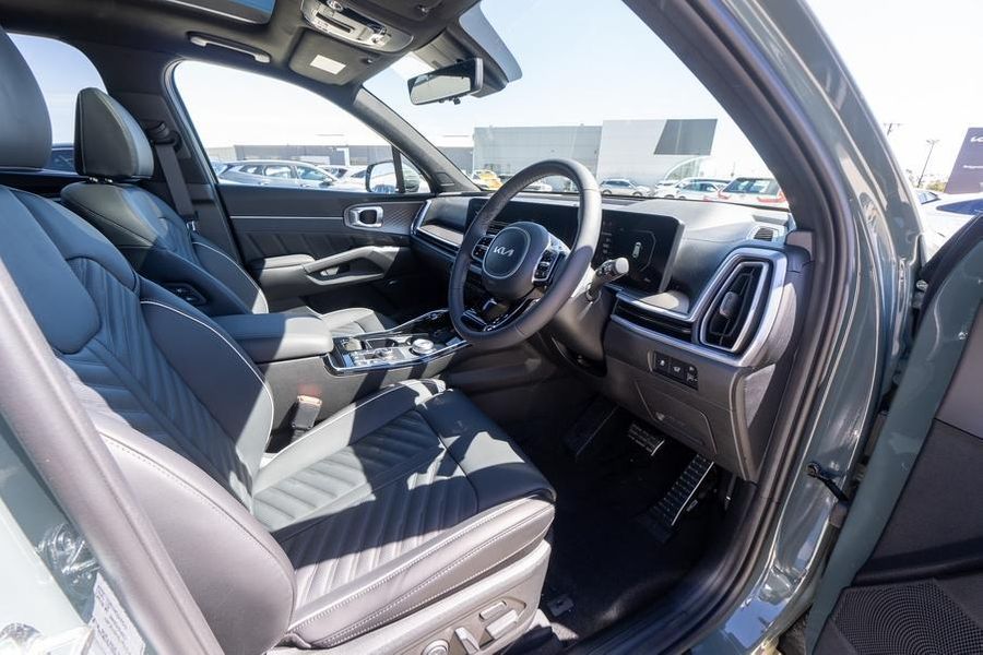 2025 Kia Sorento GT-Line Auto AWD MY25 Photo 15