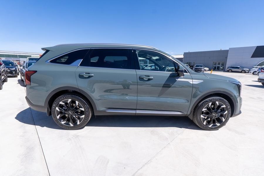 2025 Kia Sorento GT-Line Auto AWD MY25 Photo 8