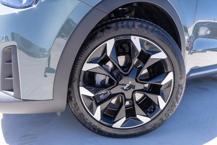 2025 Kia Sorento GT-Line Auto AWD MY25 Photo 2