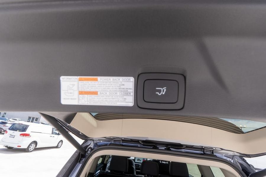 2025 LDV D90 Executive Auto 4x4 MY25 Photo 22