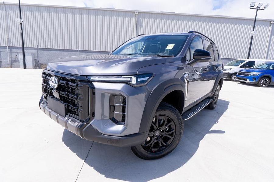 2025 LDV D90 Executive Auto 4x4 MY25 Photo 1