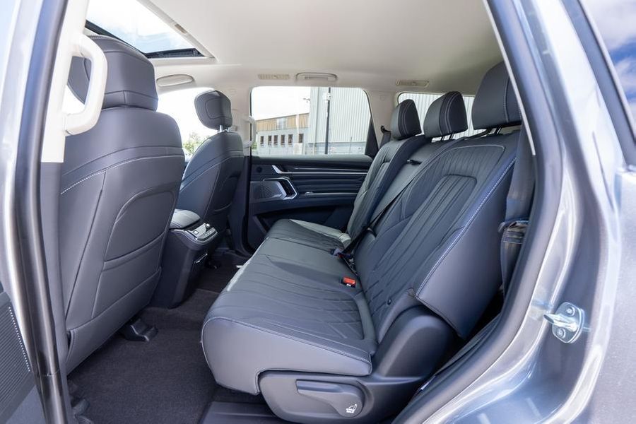 2025 LDV D90 Executive Auto 4x4 MY25 Photo 23