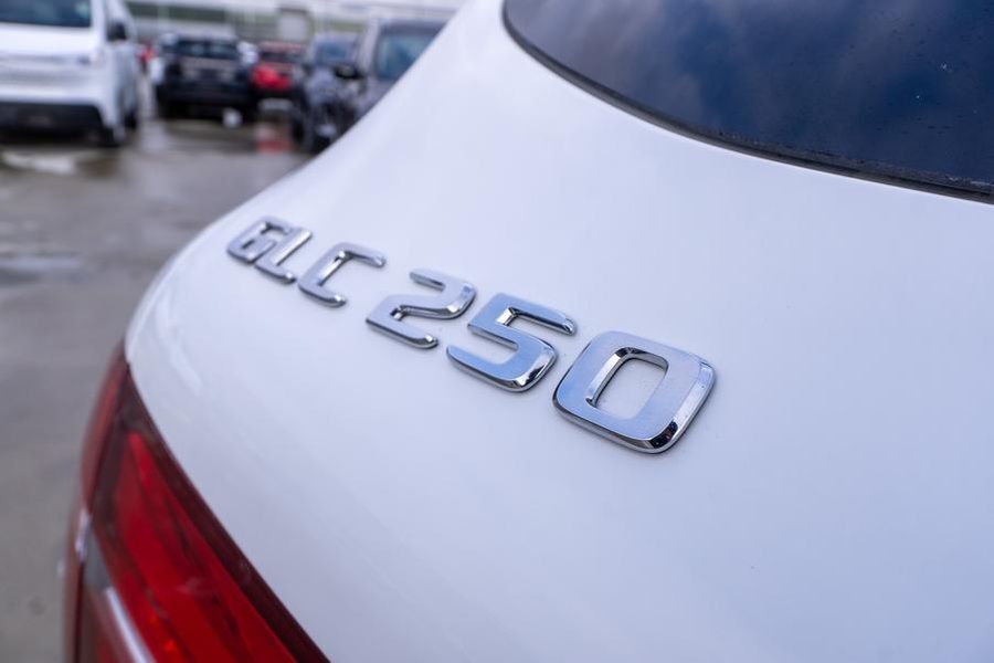 2019 Mercedes-Benz GLC-Class GLC250 Auto 4MATIC Photo 11